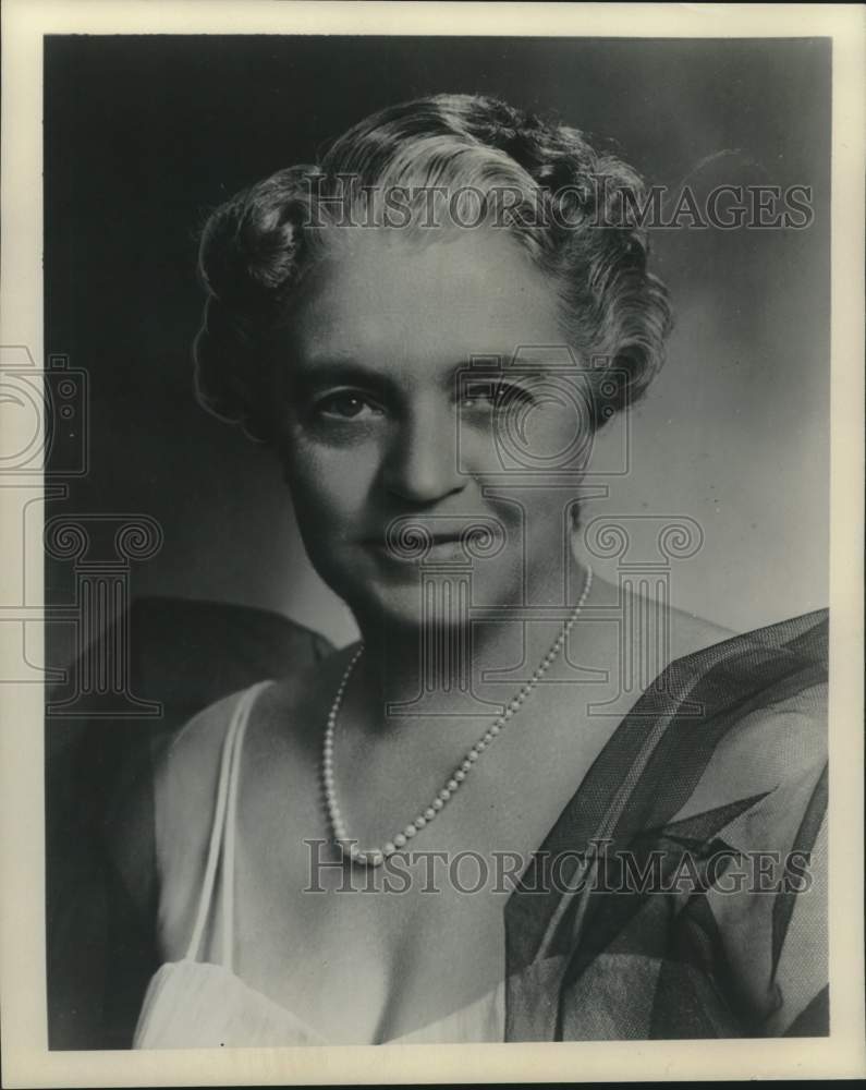 1957 Press Photo Mrs. George M. Humphrey- Historic Images