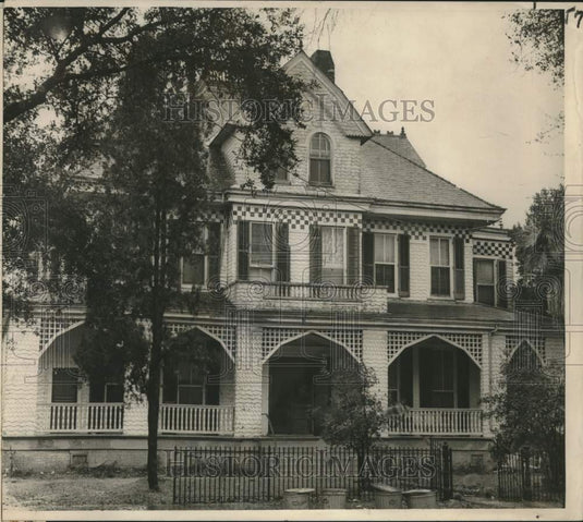 1964 Press Photo New Orleans Housing - 11 Apartments at 4217 St. Charles