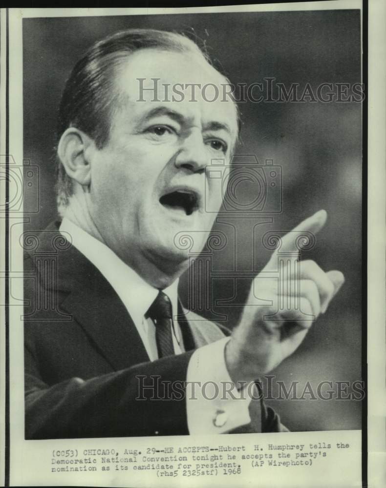 1968 Press Photo Hubert H. Humphrey accepts nomination as presidential candidate