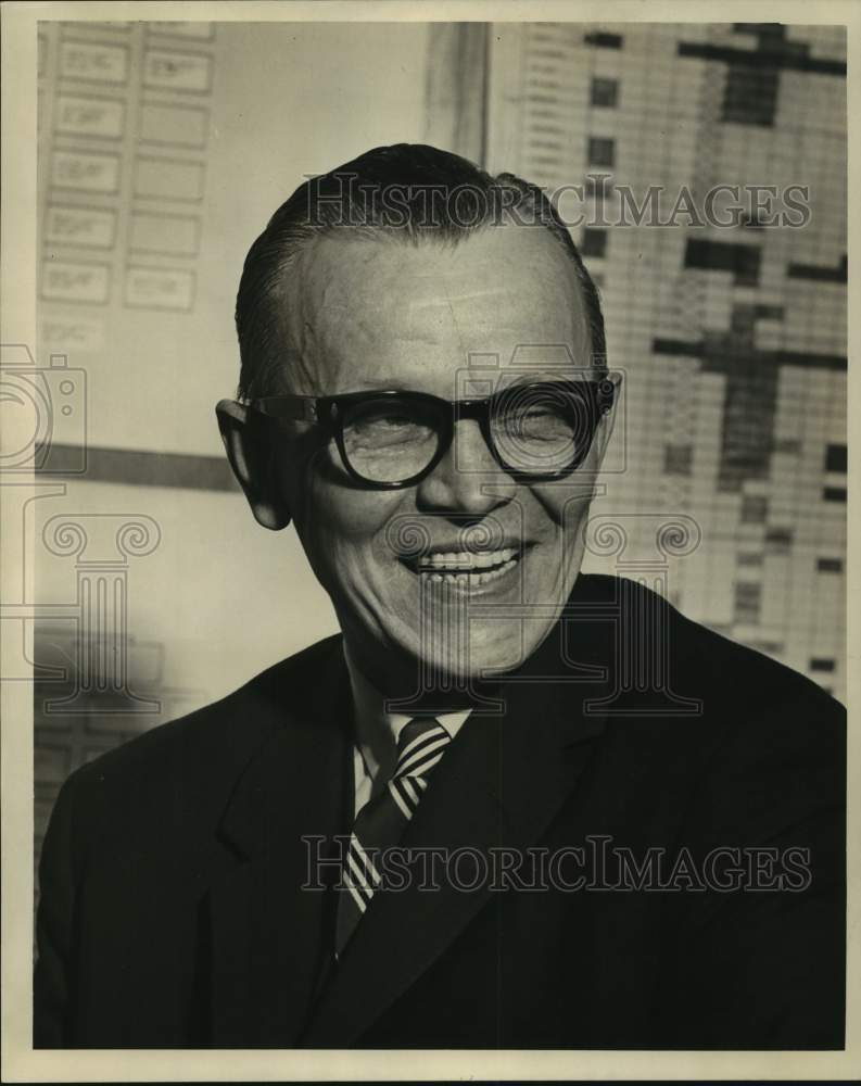 1965 Press Photo Raymond V. Humphreys, Director- Republican National Committee- Historic Images