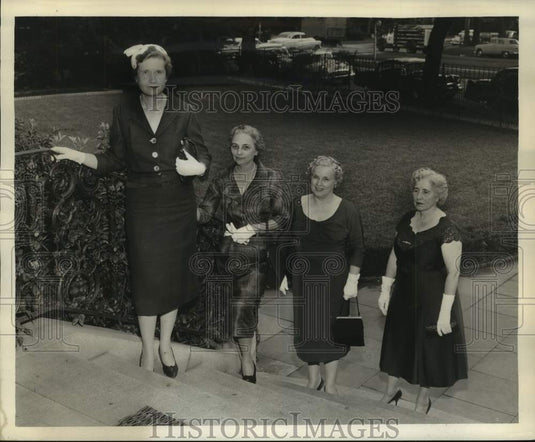 1959 Press Photo Orleans Club Tea members - nob40102