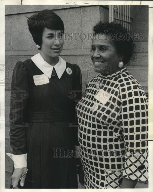 1973 Press Photo VIGOR volunteers Louise Glickman & Addismae Blanchard