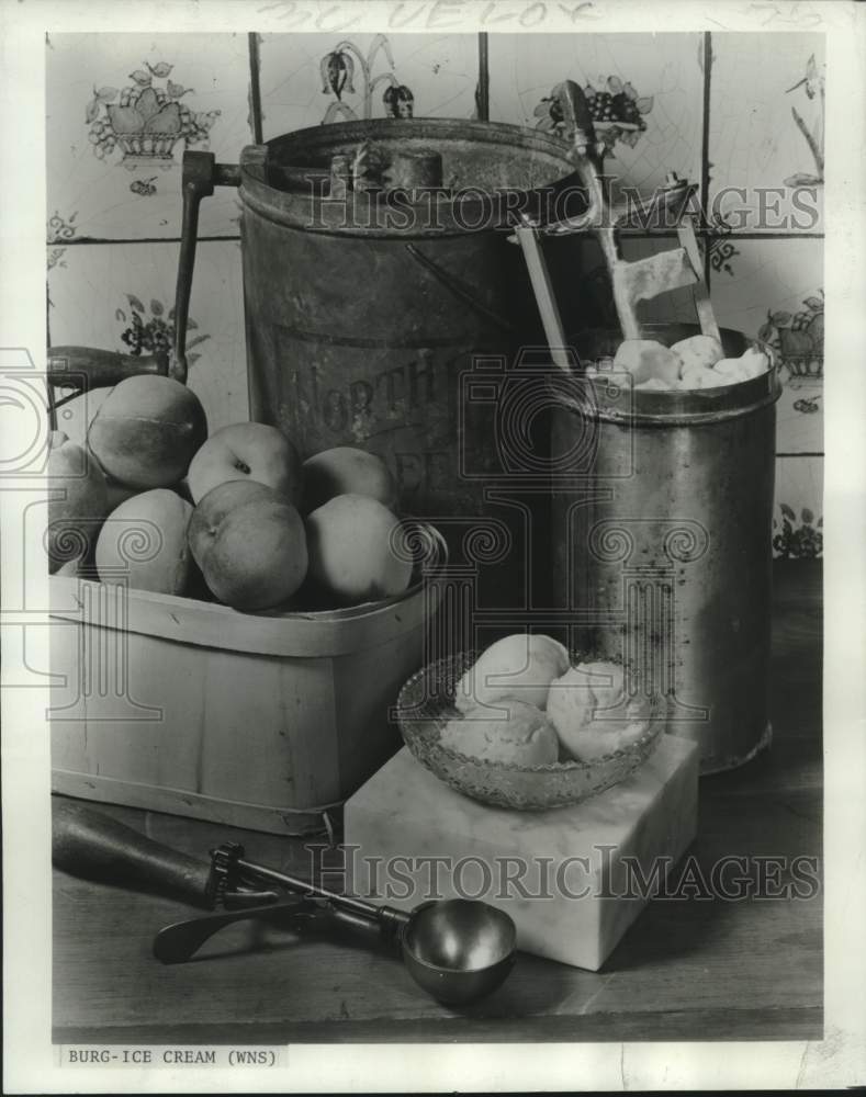 1974 Press Photo Thomas Jefferson&#39;s Ice Cream making- Historic Images