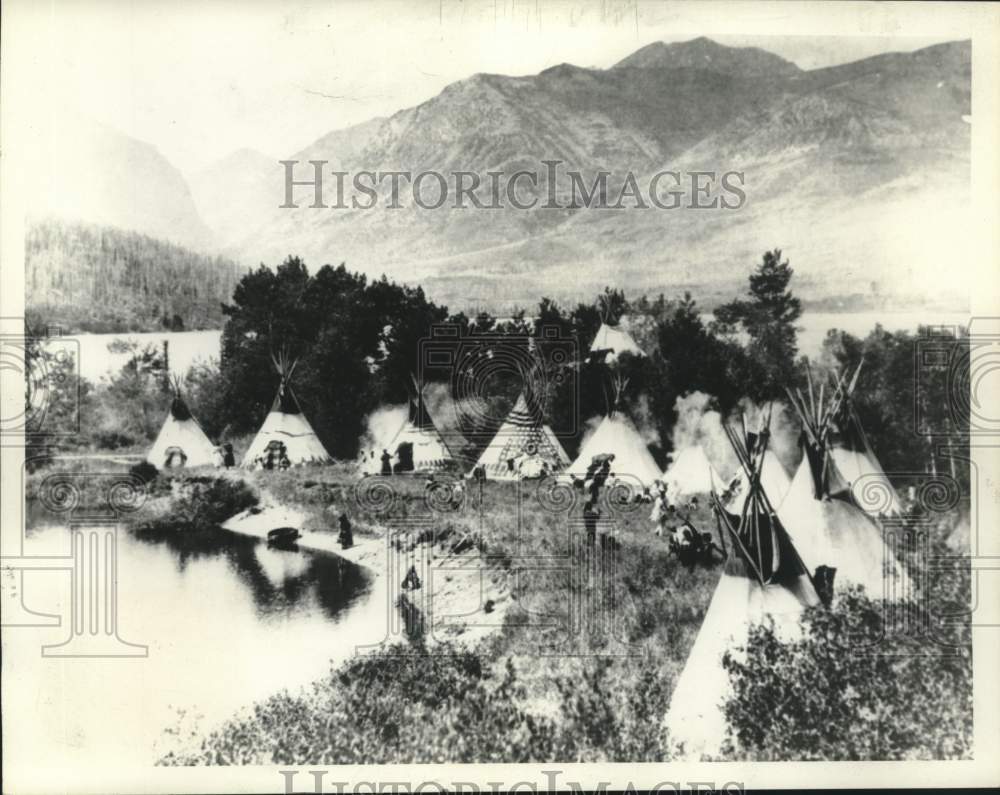 1969 Press Photo St. Regis Indians no longer live in tepees such at this.