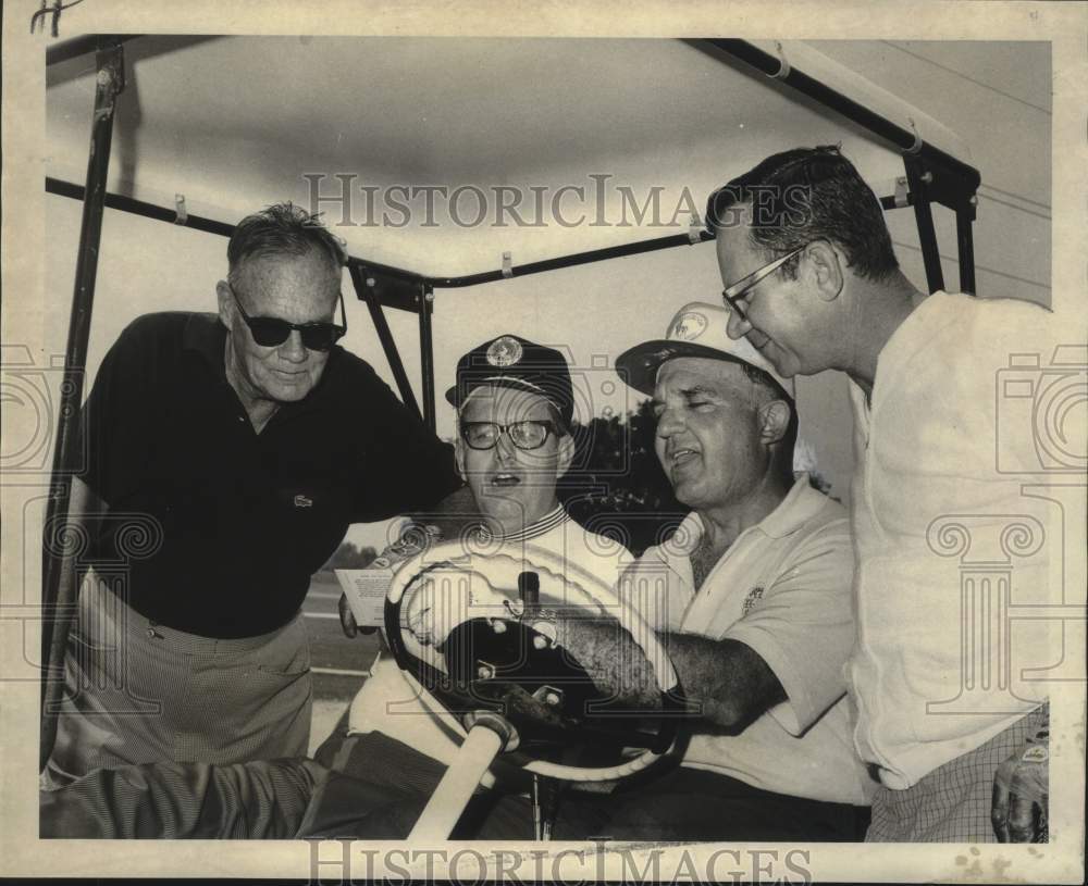 1971 Press Photo Annual Radio-TV Appliance Dealers Association outing