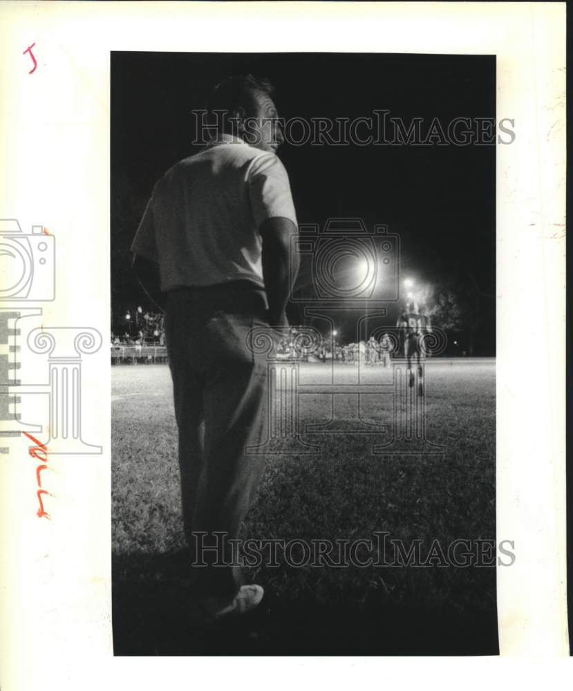 1990 Press Photo Independence High School Football coach Charles Baglio- Historic Images