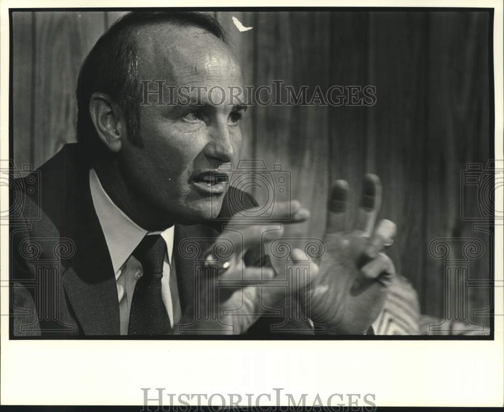 1984 Press Photo New Orleans Saints president Eddie Jones. - nob42532- Historic Images