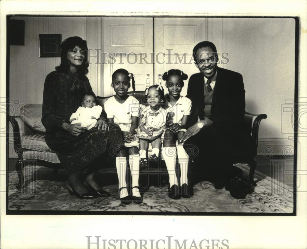 1982 Press Photo Democratic Senator William Jefferson of New Orleans &amp; family