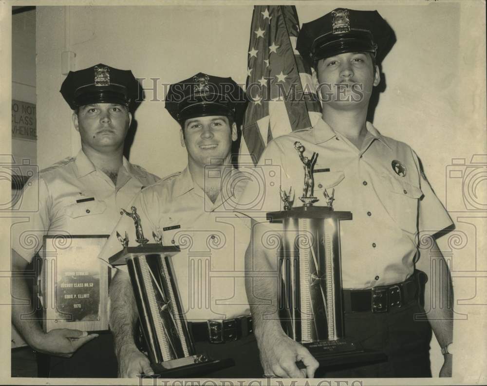 1970 Press Photo Graduates in Police Recruit Class No. 52 at New Orleans Academy