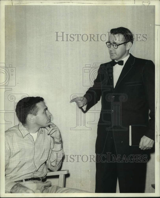1957 Press Photo Joe Sparks, and Dr. Lee Hoffman in "No More Darkness" Play