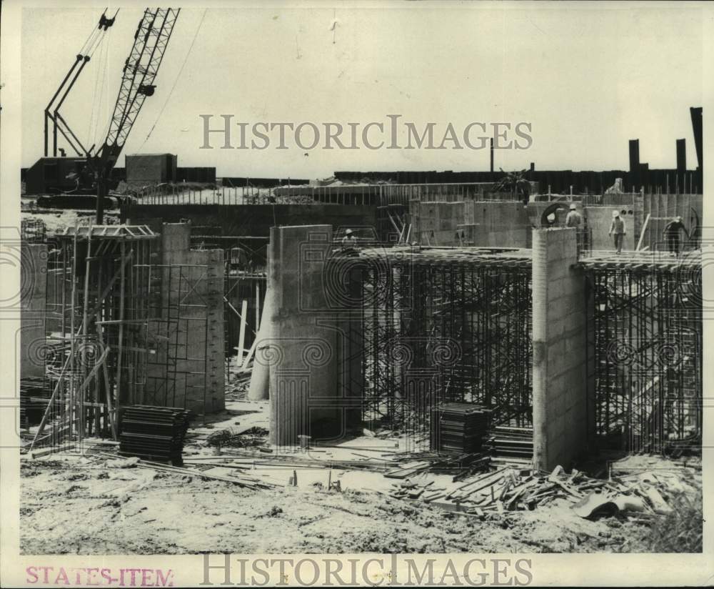 1969 Press Photo New $2.3 million pumping station under construction- Historic Images