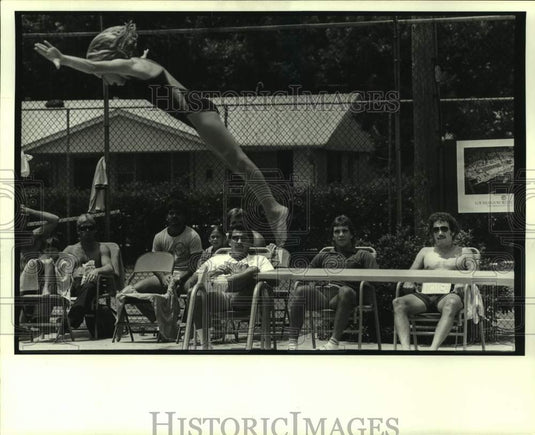 1984 Press Photo Diving - Judges watch a diver at JCCA Diving Meet of Champions- Historic Images