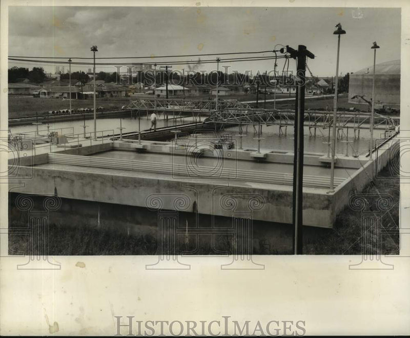 Load image into Gallery viewer, 1959 Press Photo Sedimentation basins of 2,000,000 water filtration plant
