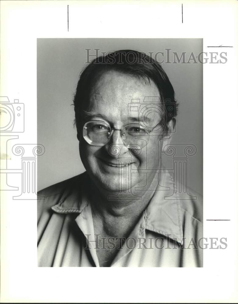 1992 Press Photo Robert Jakway retires after 46-years with the Times-Picayune- Historic Images