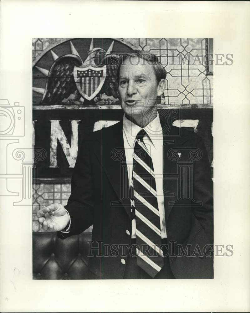 1977 Press Photo Sugar Bowl Executive Director Carl James. - nob44943- Historic Images