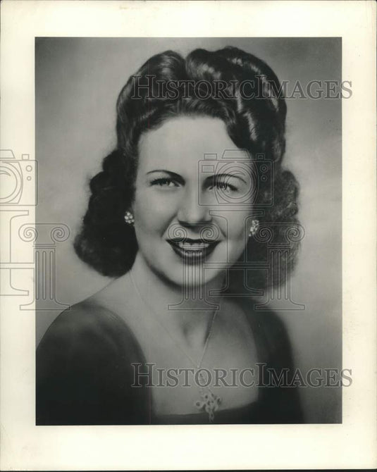 1953 Press Photo Mrs. A.J. Higgins Jr., Sponsor of USS Fearless Launching