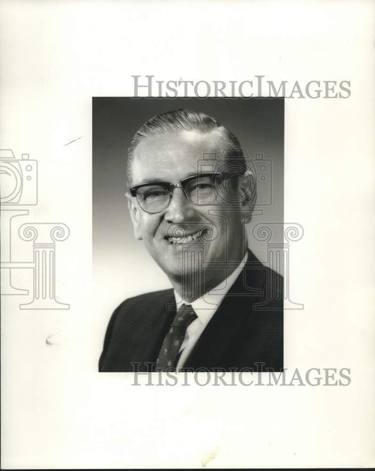 1966 Press Photo William F. Hoerner, vice-president of Hunt Foods in Fullerton