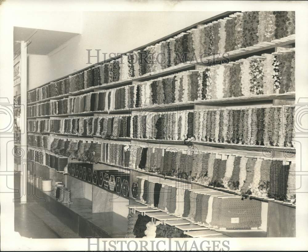 1974 Press Photo Hancock Fabric Shop, Trim Materials- at 6401 Airline Highway- Historic Images