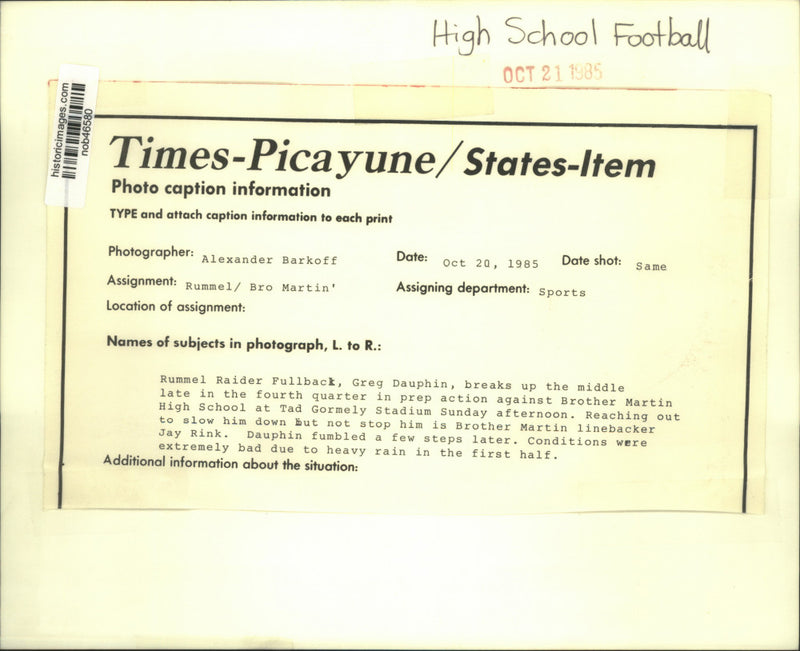 Load image into Gallery viewer, 1985 Press Photo Rummel Raider against Brother Martin High School Football
