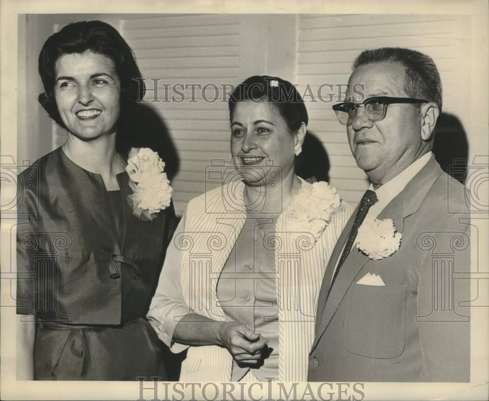 1965 Press Photo Jean Heffron, Eleanore Otis, and Alberrt Kreider- Historic Images