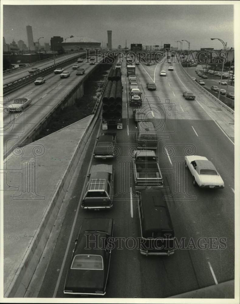 1980 Press Photo Cars passing through Interstate-10 - nob48970
