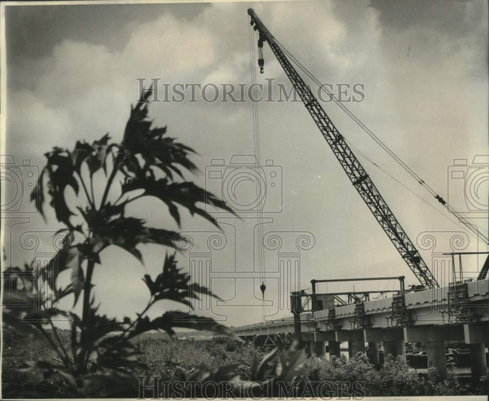 1975 Press Photo Construction at Intestate 55 between Frener near LaPlace