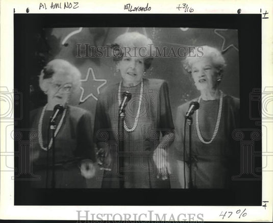 1991 Press Photo "Golden Girls" singing for Sheriff Harry Lee - nob51348