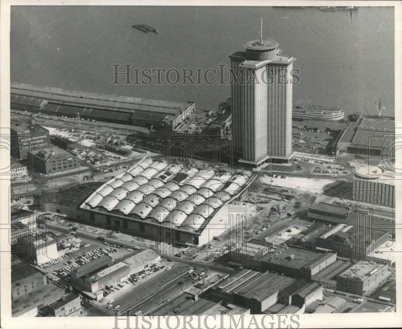Load image into Gallery viewer, 1970 Press Photo Aerial view of the International Trade Center - nob51485
