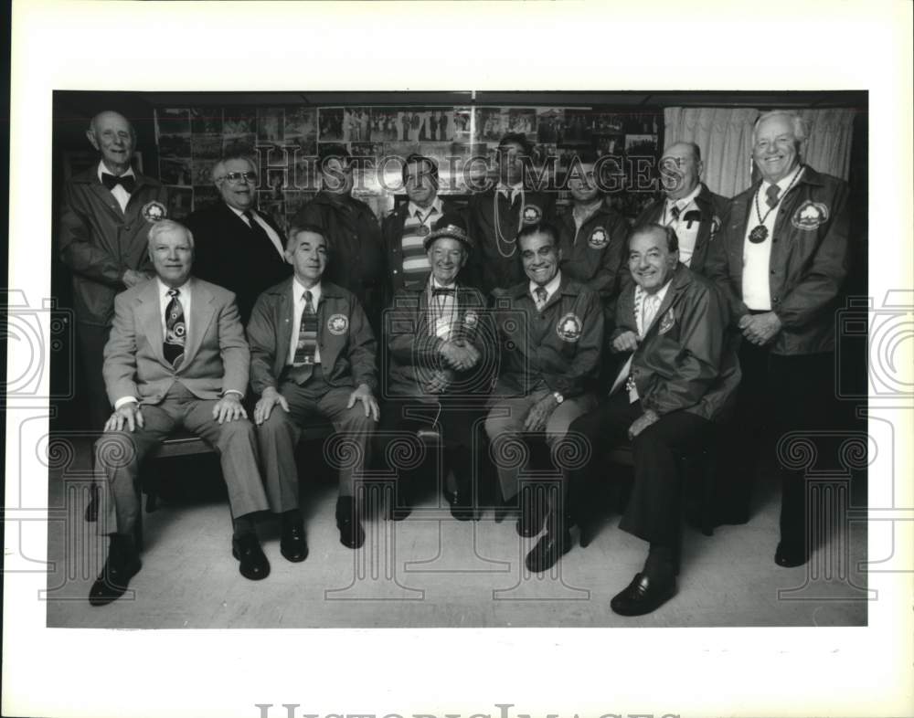 1994 Press Photo Grand Marshal of St. Patrick parade and the parade committee.
