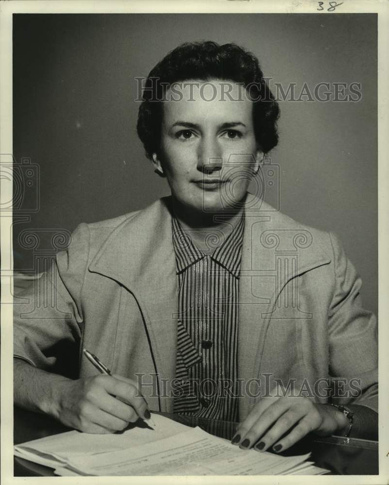Load image into Gallery viewer, 1957 Press Photo Edna M. Koffskey, R.N., To Head Crippled Children's Hospital
