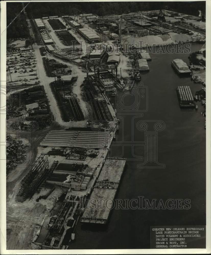 1970 Press Photo Aerial view of Lake Pontchartrain Bridge Construction- Historic Images