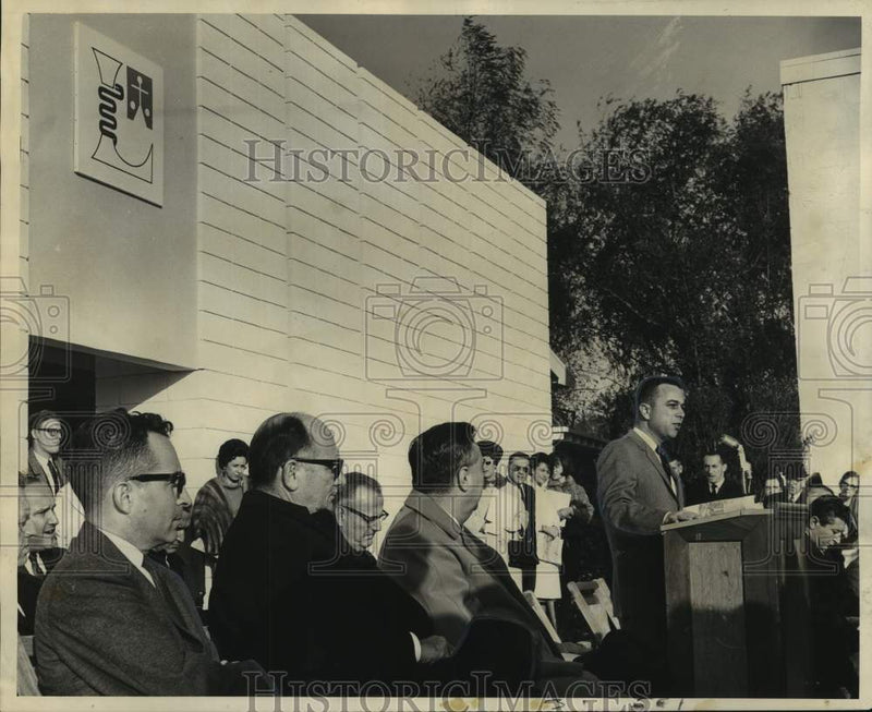 Load image into Gallery viewer, 1964 Press Photo Leaders at Louisiana Hospital for Women and Children dedication
