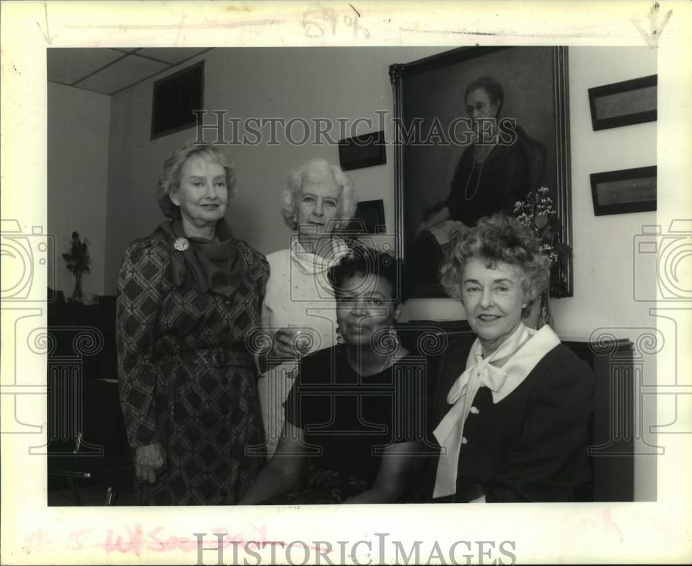 1991 Press Photo New Orleans Home-Mmes Mnason, Dufour, Reed &amp; Koerner