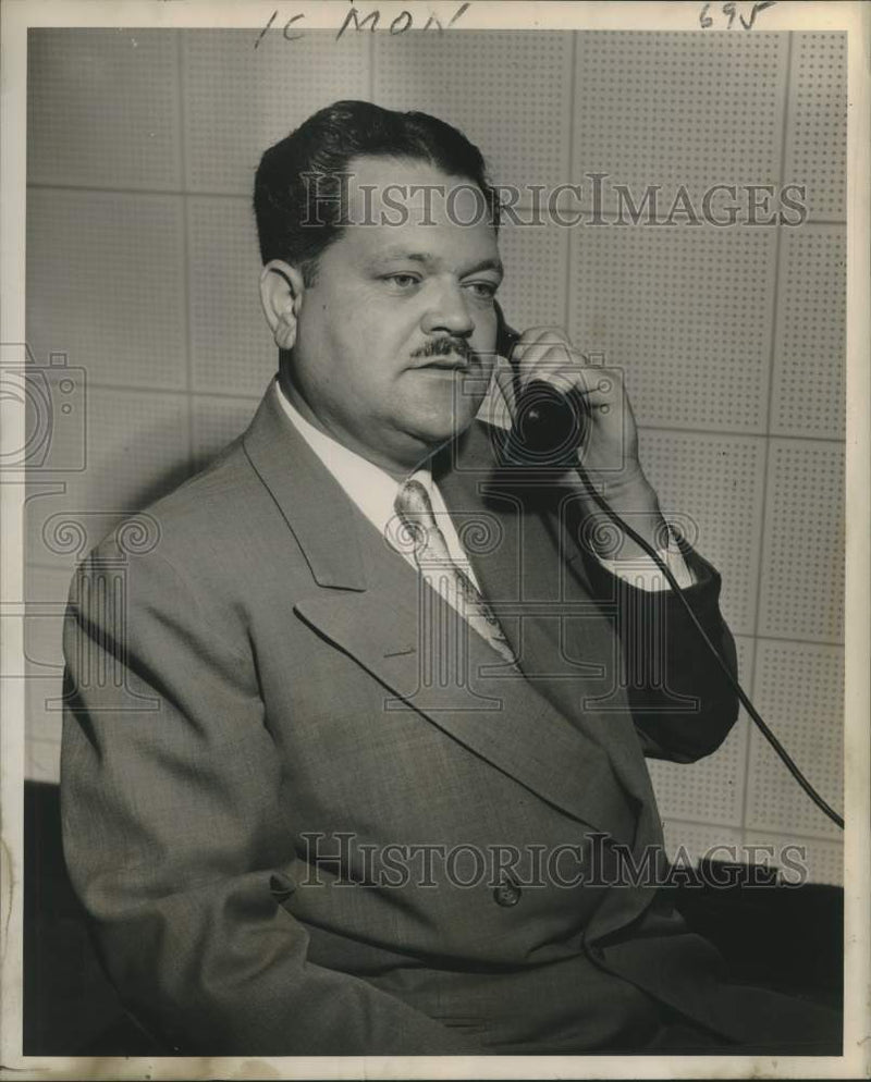Load image into Gallery viewer, 1953 Press Photo C.S. King, Owner of King Finance Company - nob53362
