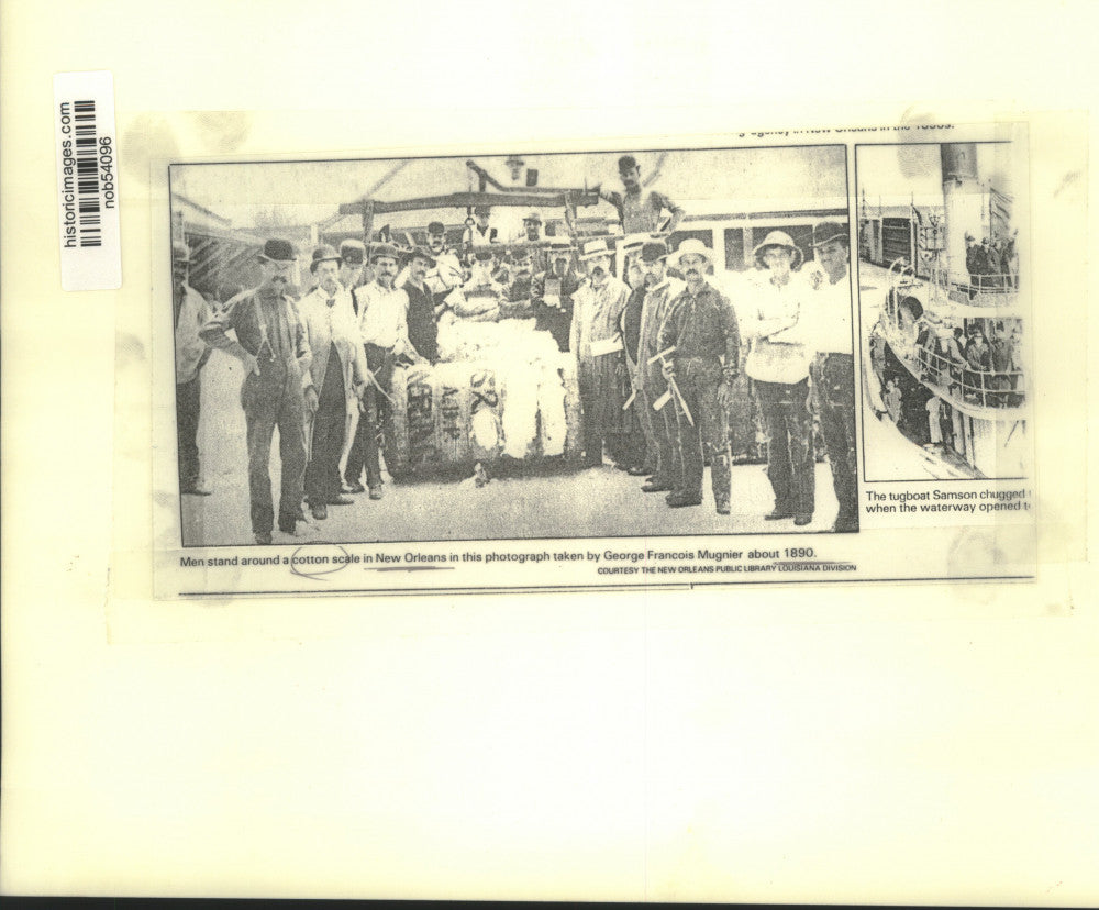 1890 Press Photo Men stand around a cotton scale in New Orleans. - nob54096