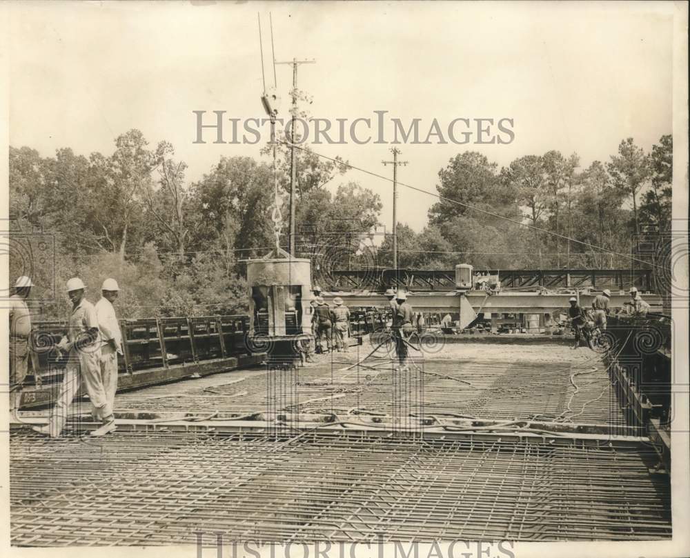 1967 Press Photo General view of the construction of Lake Pontchartrain Causeway