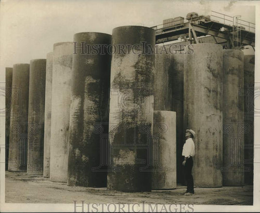 1967 Press Photo Pilings for the Lake Pontchartrain Causeway construction - Historic Images