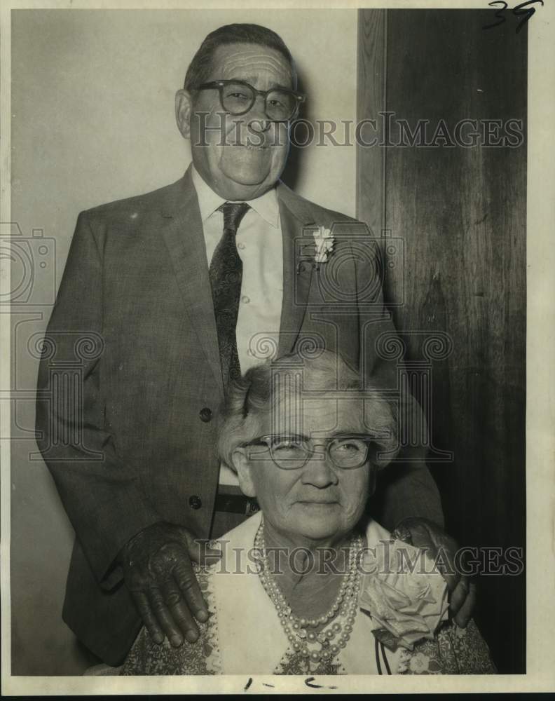 Load image into Gallery viewer, 1969 Press Photo Mr. &amp; Mrs. Emile LeBlanc Celebrate 50th Wedding Anniversary
