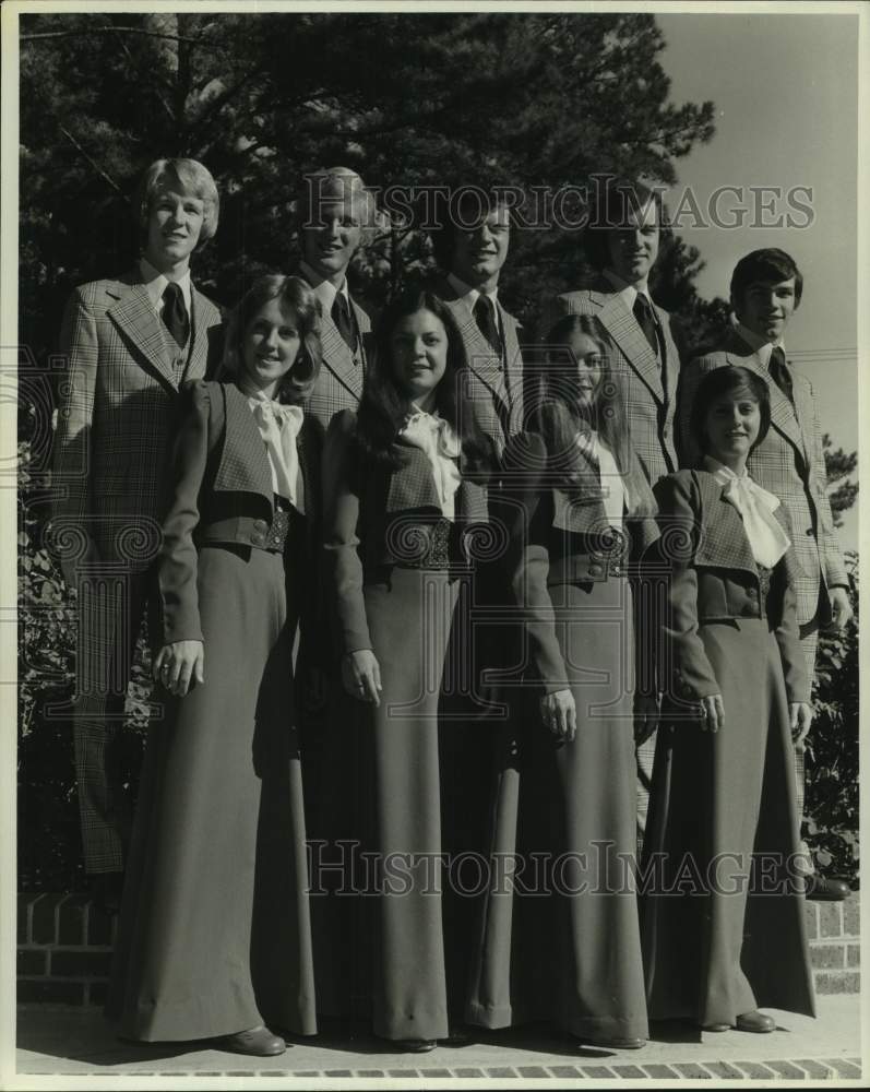 1975 Press Photo &quot;Common Good&quot; from Louisiana College.- Historic Images