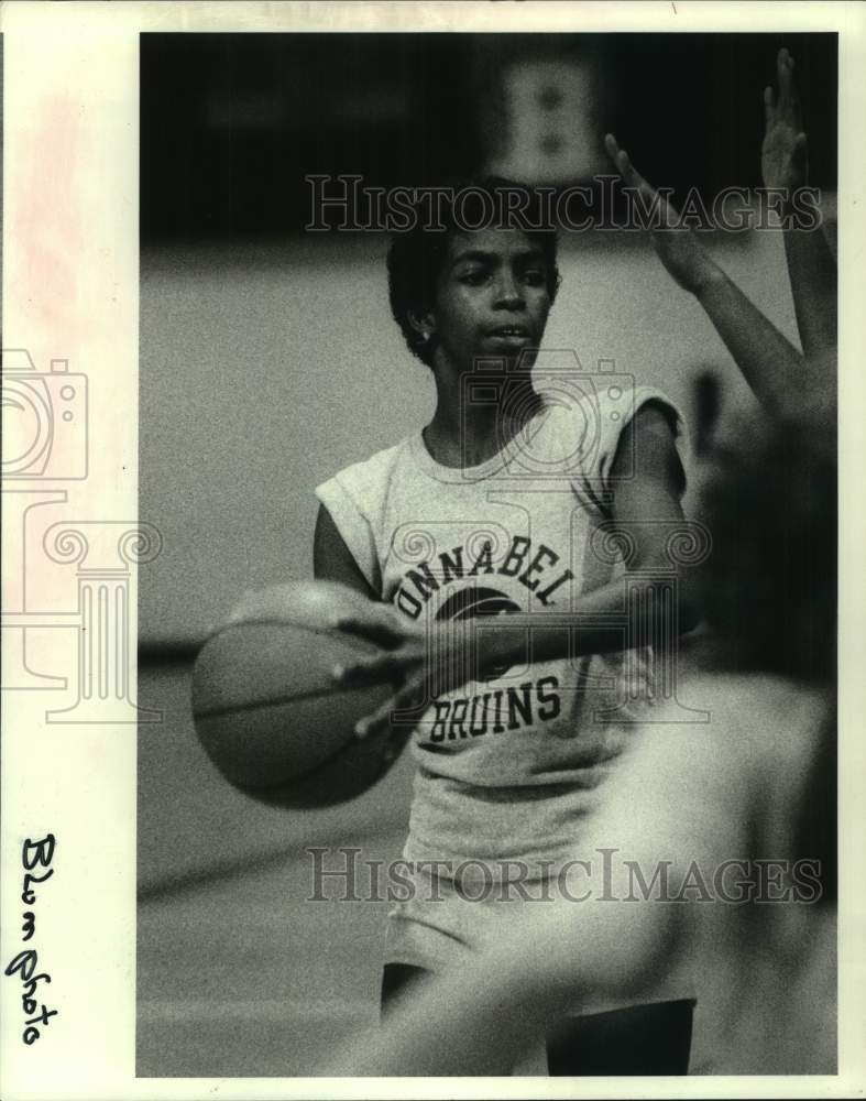 1984 Press Photo Bonnabel&#39;s Gussie Leonard named large school&#39;s MVP - nob56839- Historic Images