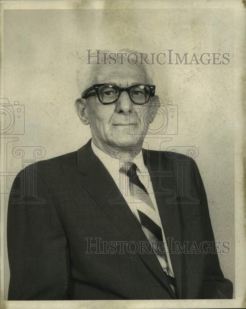 Load image into Gallery viewer, 1969 Press Photo Marcel Leumas elected chairman of Corps of Retired Executives.
