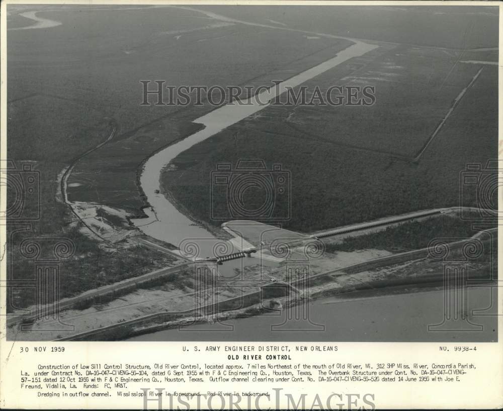1961 Press Photo Construction of Low Sill Control Structure, Old River Control