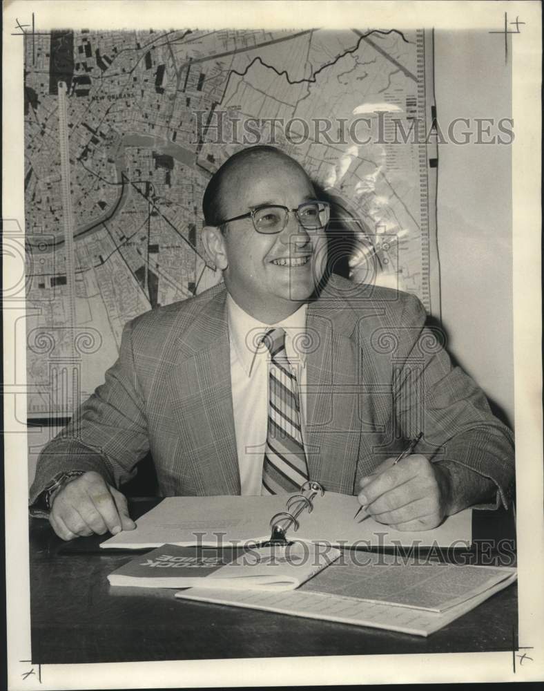 Load image into Gallery viewer, 1974 Press Photo Thomas C. O'Connell, president of Northstar Industries, Inc.
