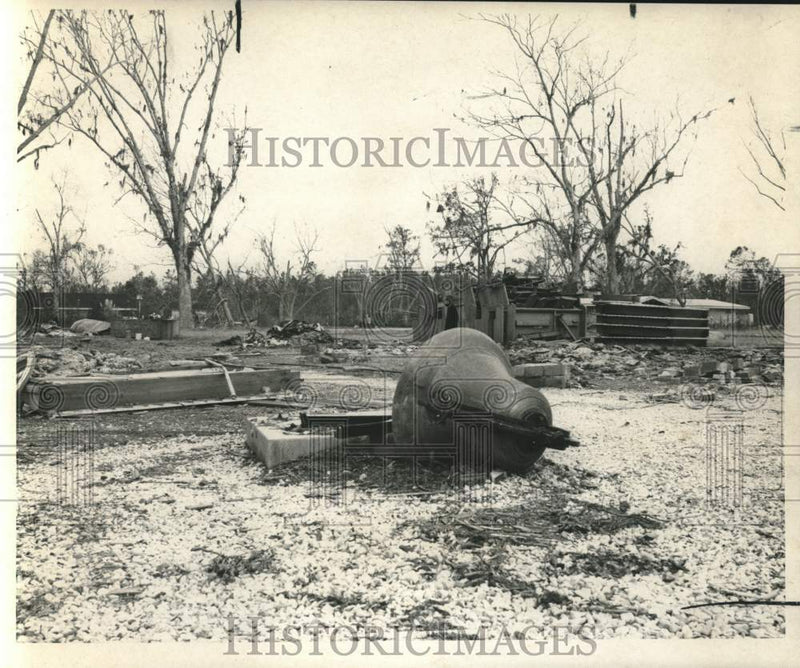 Load image into Gallery viewer, 1978 Press Photo Church bell of Our Lady of Good Hope Catholic Church, De Lisle
