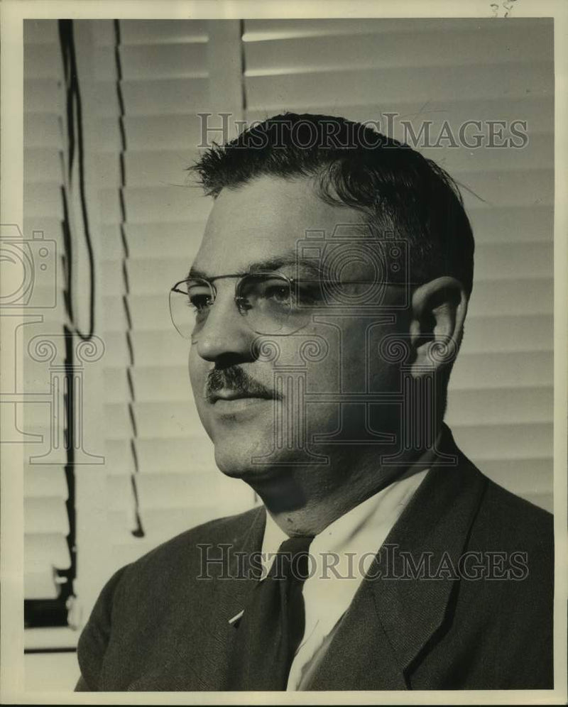 Load image into Gallery viewer, 1949 Press Photo Dr. John Kieffer, Associate Professor at Tulane University
