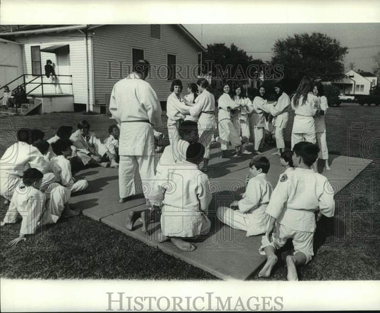 1971 Press Photo Judo - Girls doing a few uchi komi's - nob61608
