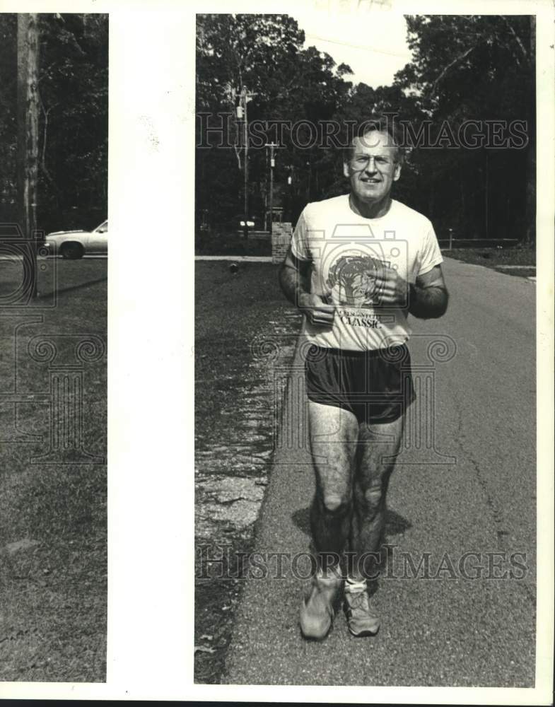 1988 Press Photo Runner George Laux - nob62253- Historic Images