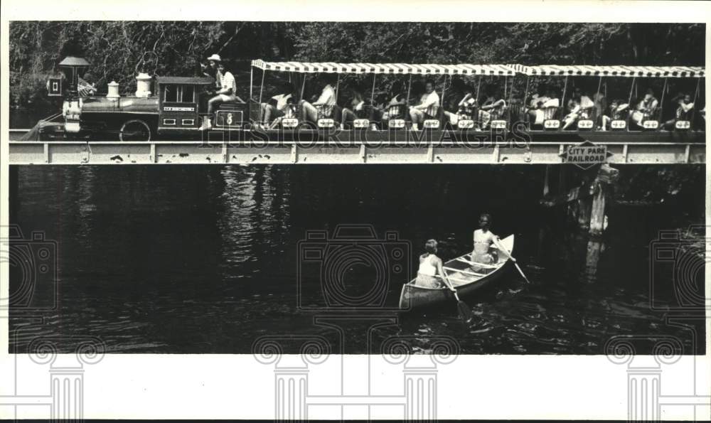 1987 Press Photo Local parks celebrate Labor Day - City Park - nob62646