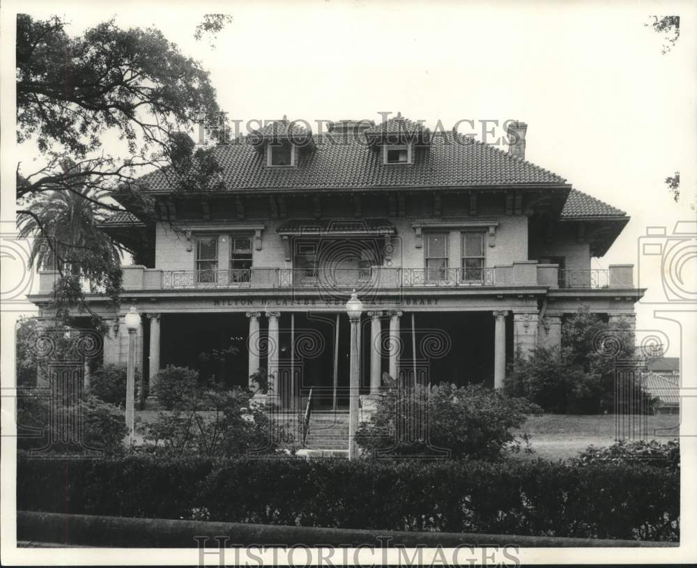 1973 Press Photo Milton H. Latter Memorial Library, 5120 St. Charles Street - Historic Images