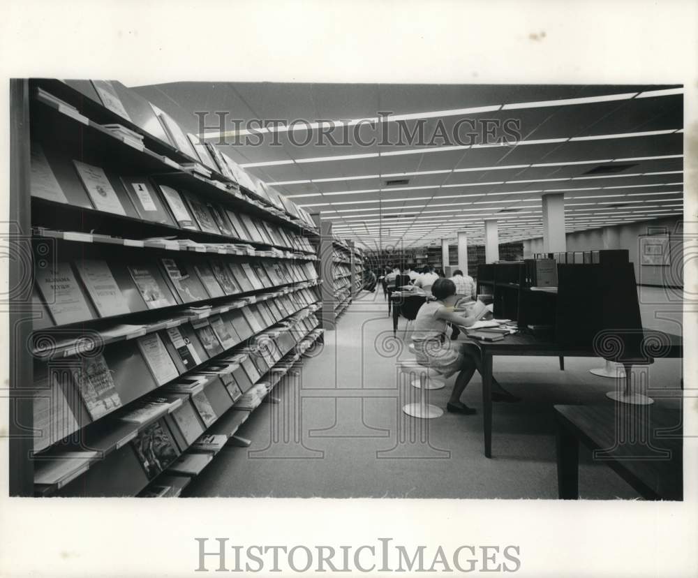 1938 Press Photo Interior of the Library in Lafayette, Louisiana - nob64274